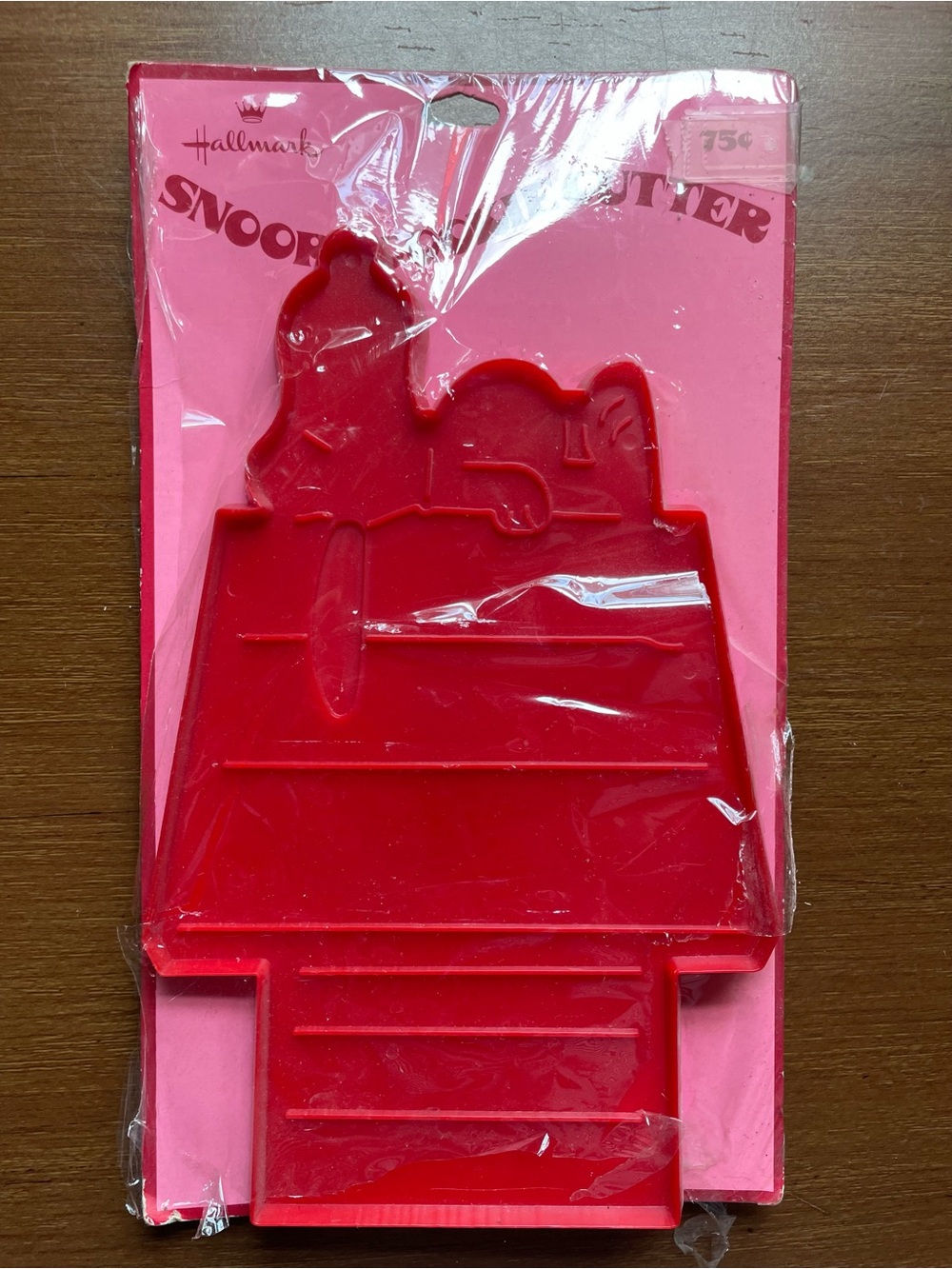 Vintage Hallmark Peanuts Snoopy Large Cookie Cutter 8" x 5"